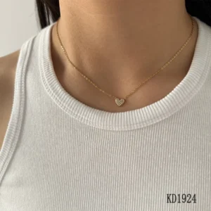 Collar de Corazón en Acero Inoxidable con Acabado Dorado